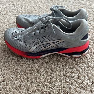 Good used condition size 6.5M ASIC Gel Kayano 26 sneakers